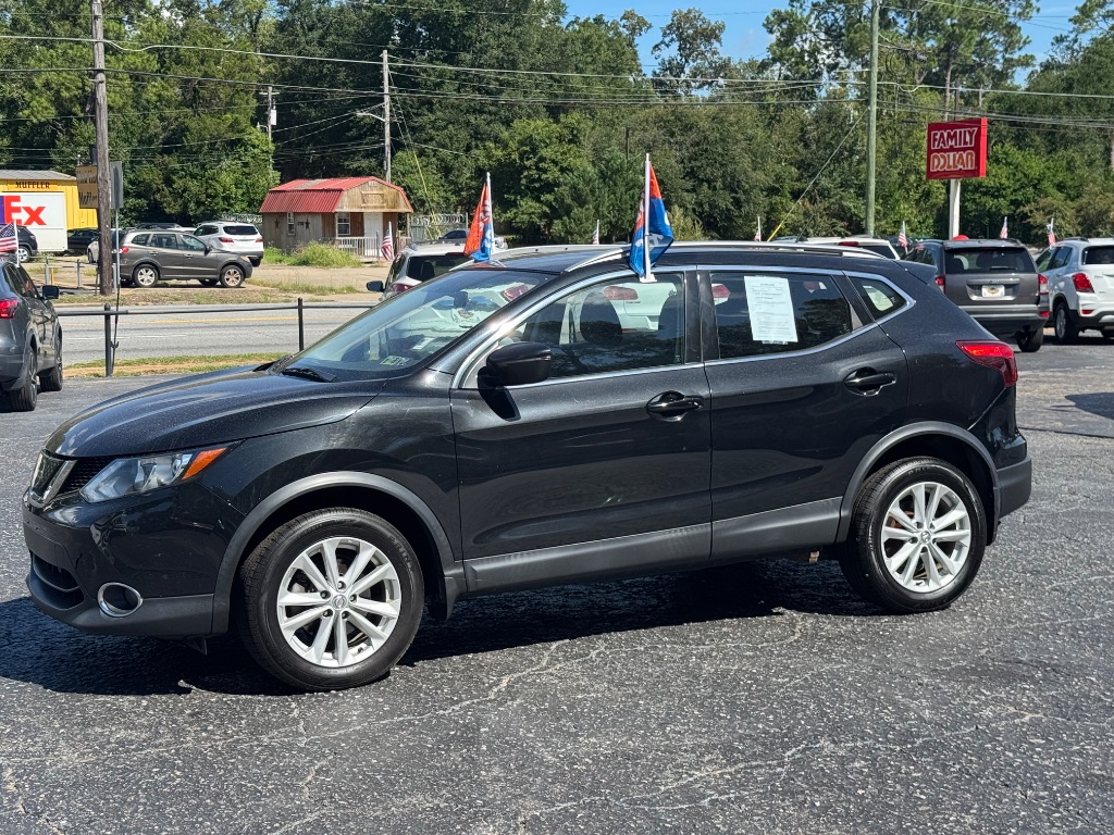 2018 Nissan Rogue - $9,850