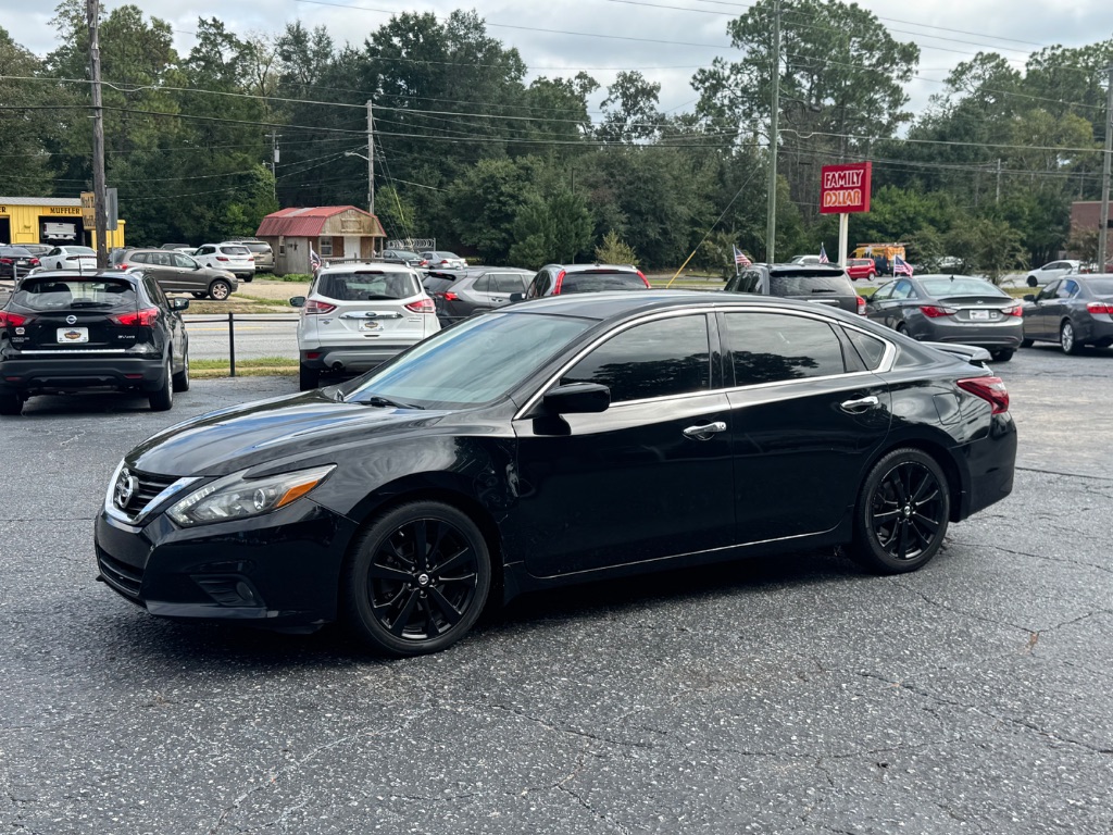 2017 Nissan Altima - $7,900