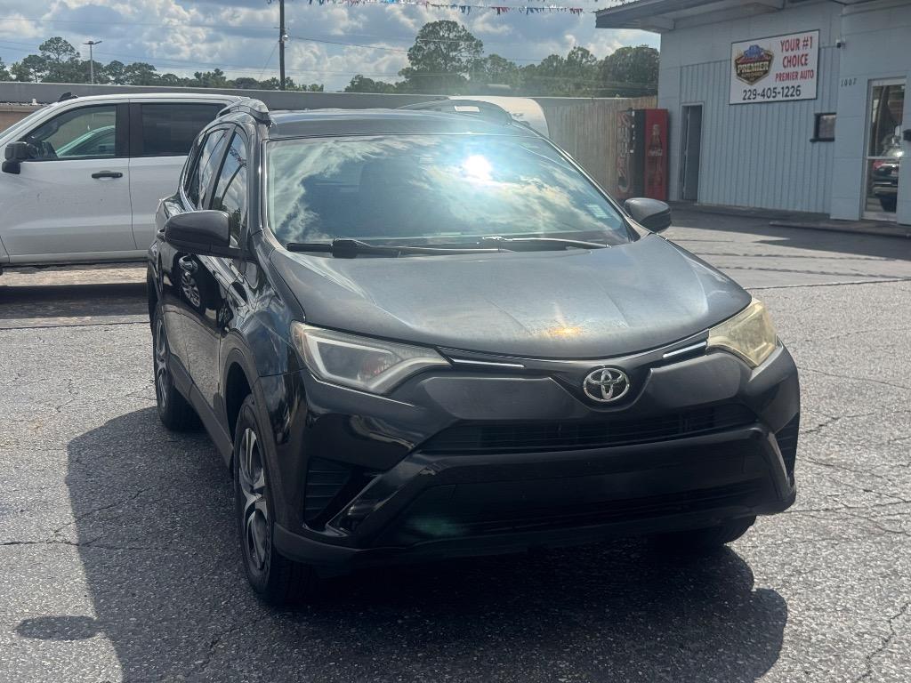 2018 Toyota RAV4 - $15,500