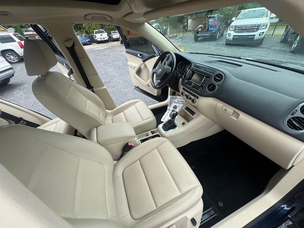 2015 Volkswagen Tiguan - $11,495