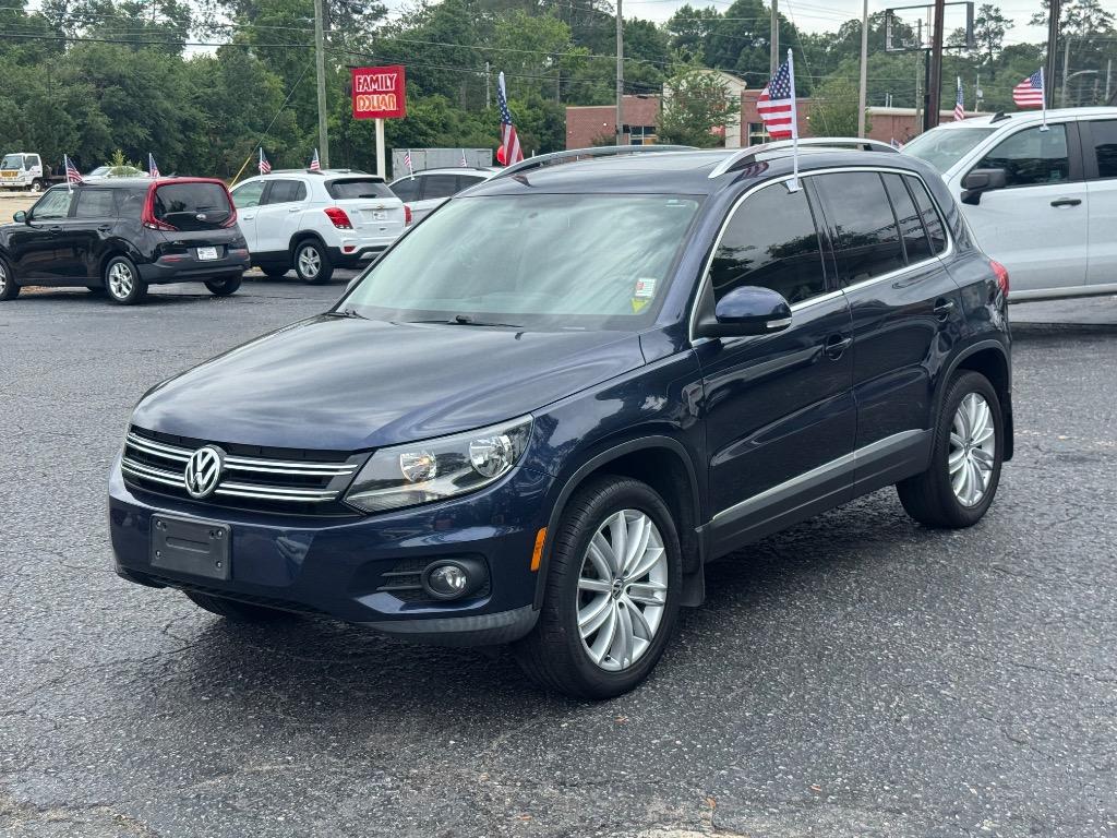 2015 Volkswagen Tiguan - $11,495