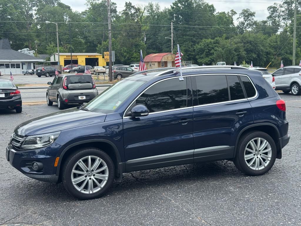 2015 Volkswagen Tiguan - $11,495