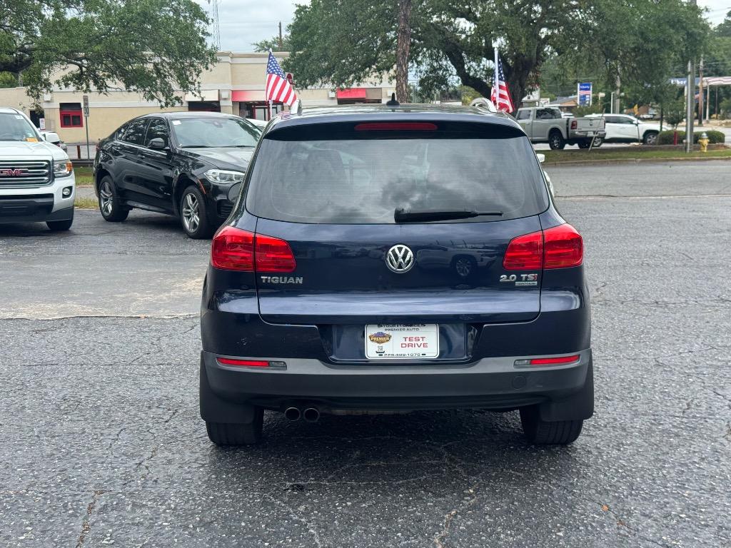 2015 Volkswagen Tiguan - $11,495