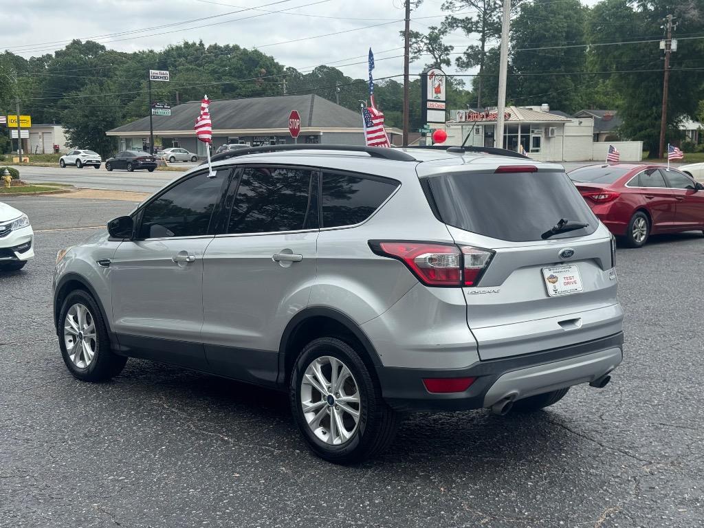2015 Ford Escape - $10,450