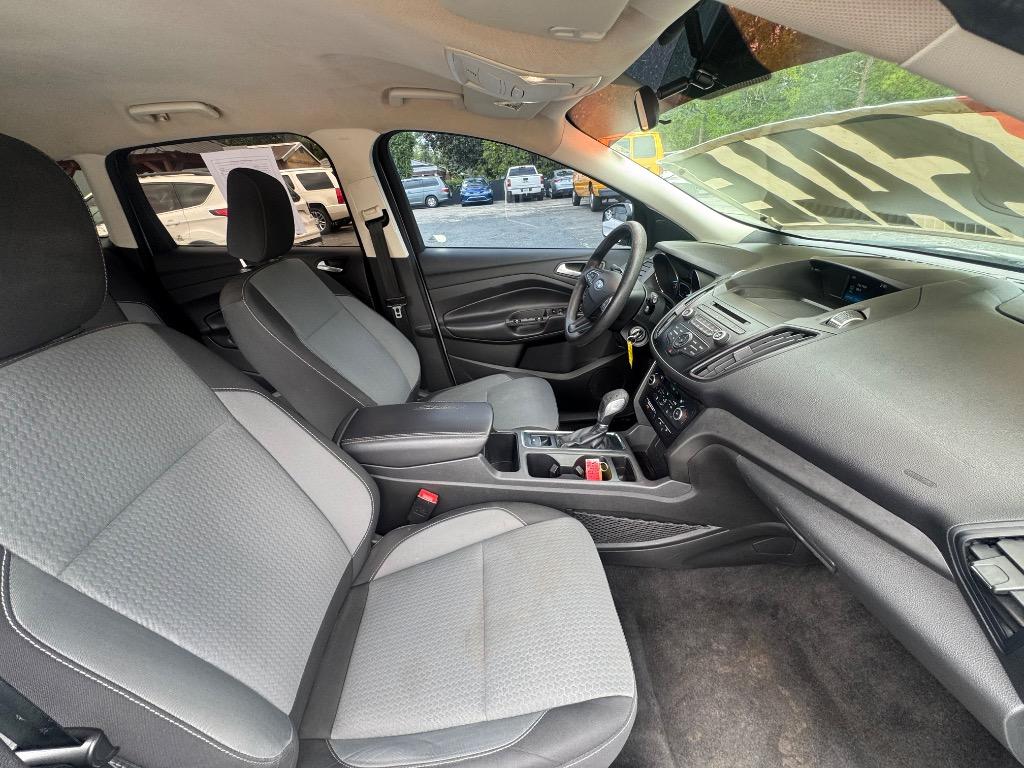 2015 Ford Escape - $10,450