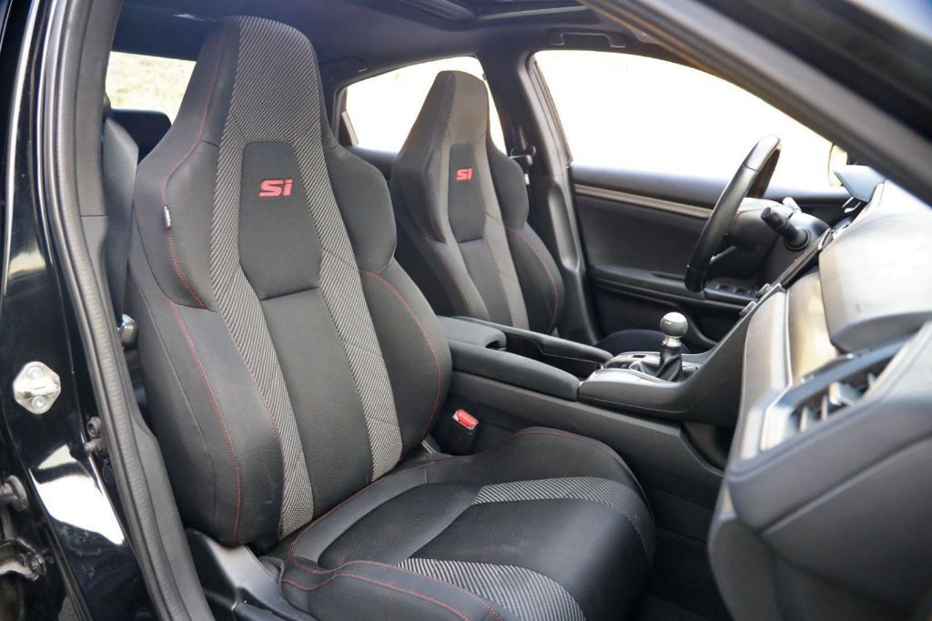 2017 Honda Civic Si photo