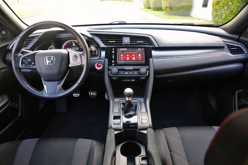 2017 Honda Civic Si photo