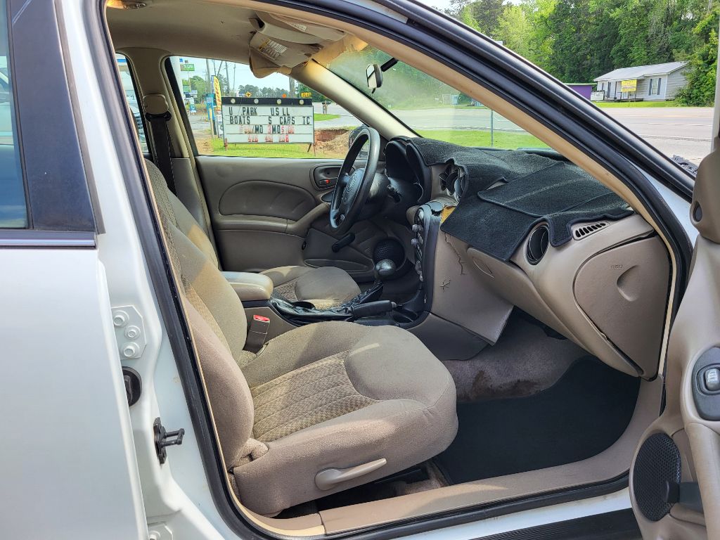 2003 Pontiac Grand Am SE photo