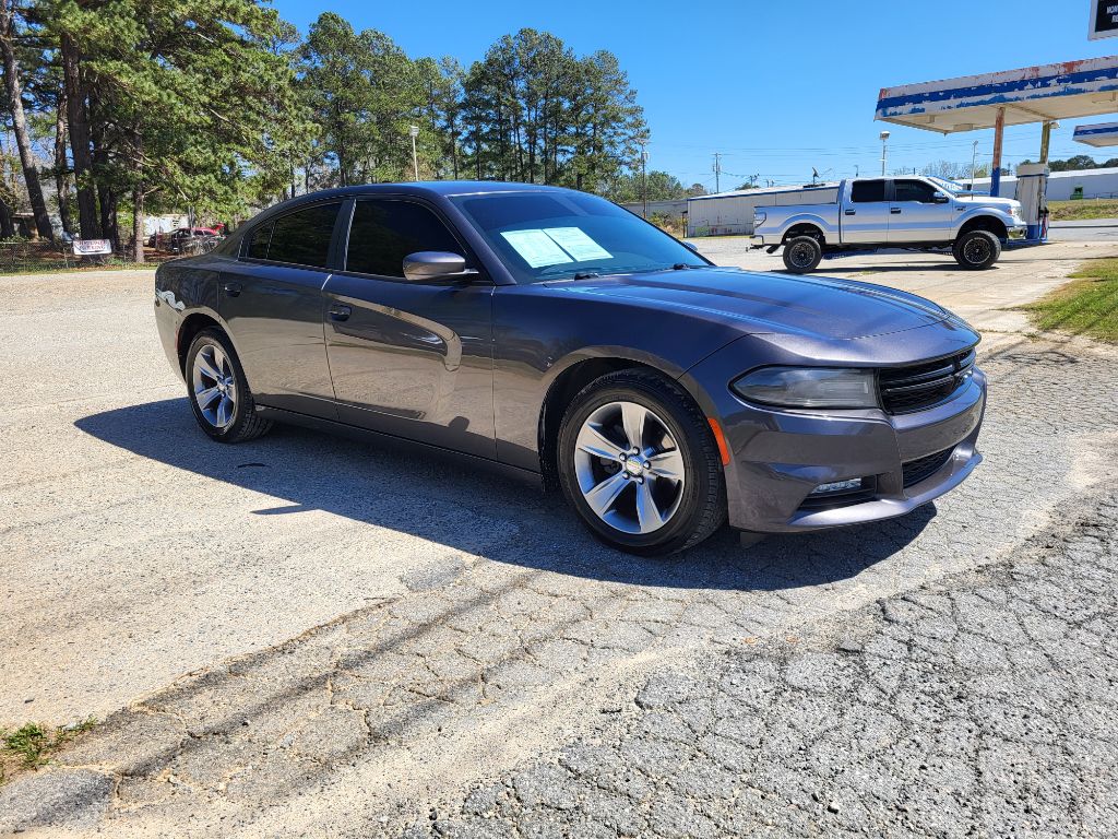 2016 Dodge Charger SXT photo