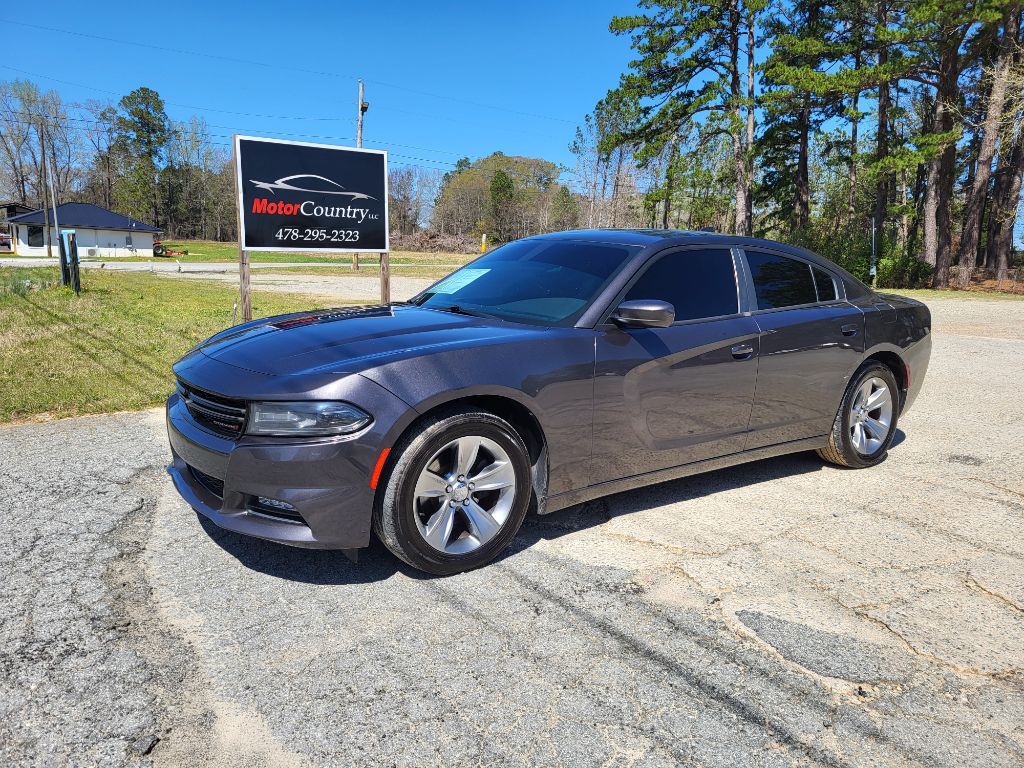 2016 Dodge Charger SXT photo
