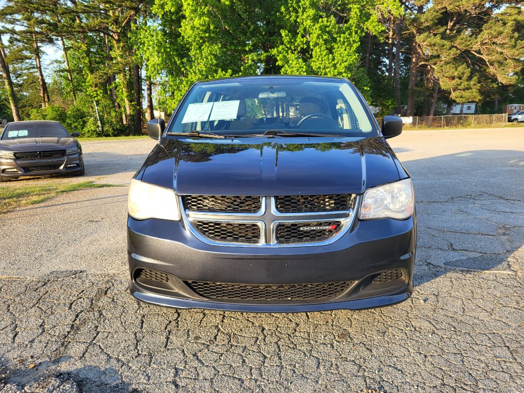 2013 Dodge Grand Caravan SE photo