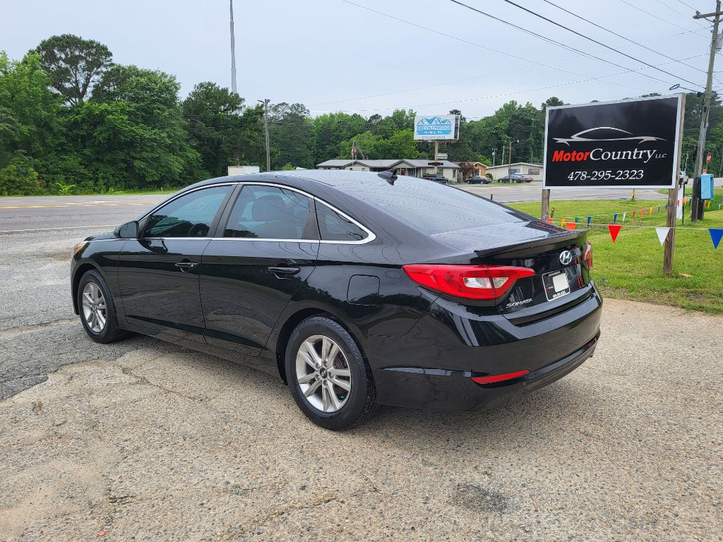 2016 Hyundai Sonata SE photo