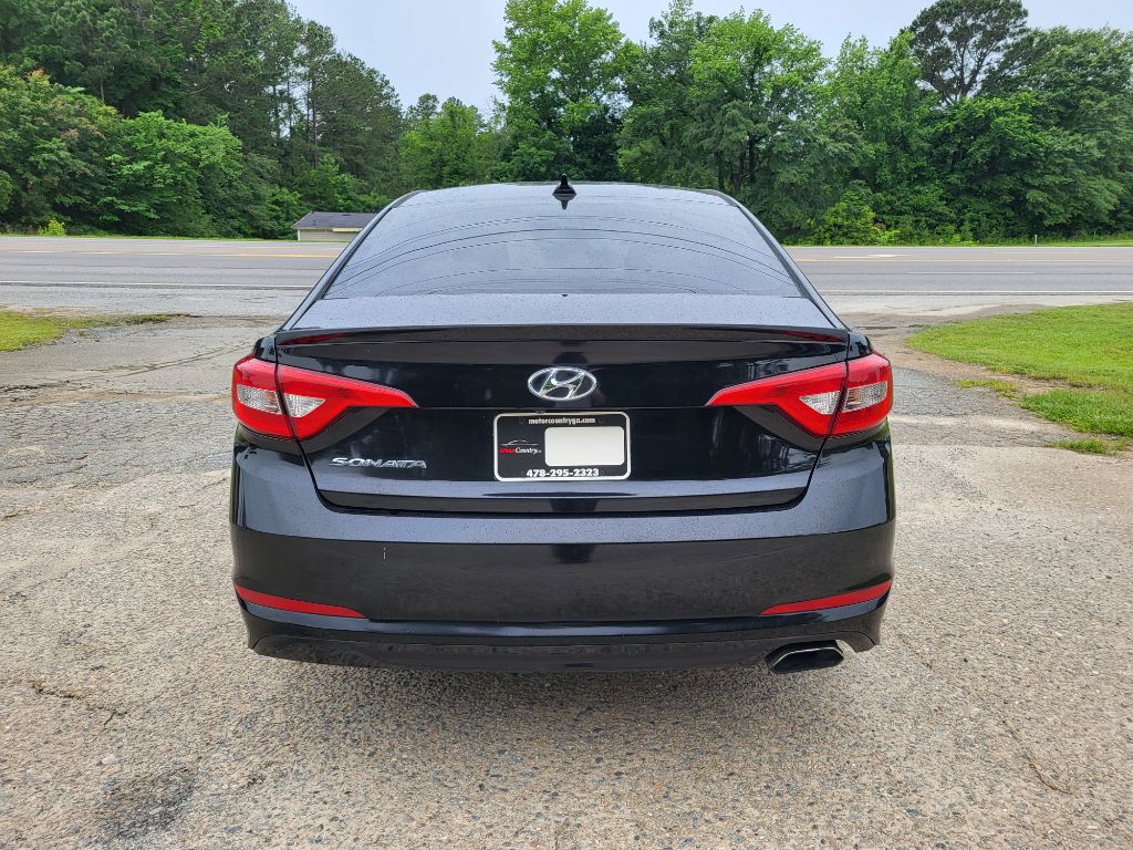 2016 Hyundai Sonata SE photo