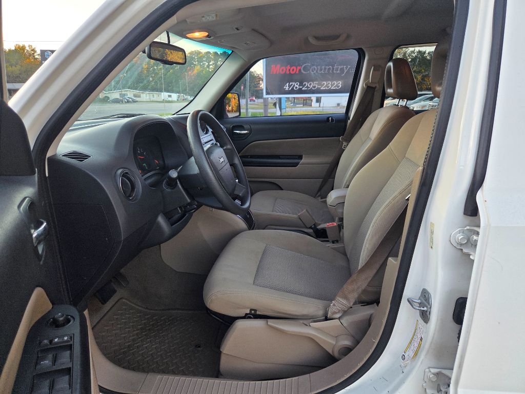 2009 Jeep Patriot - $2,500