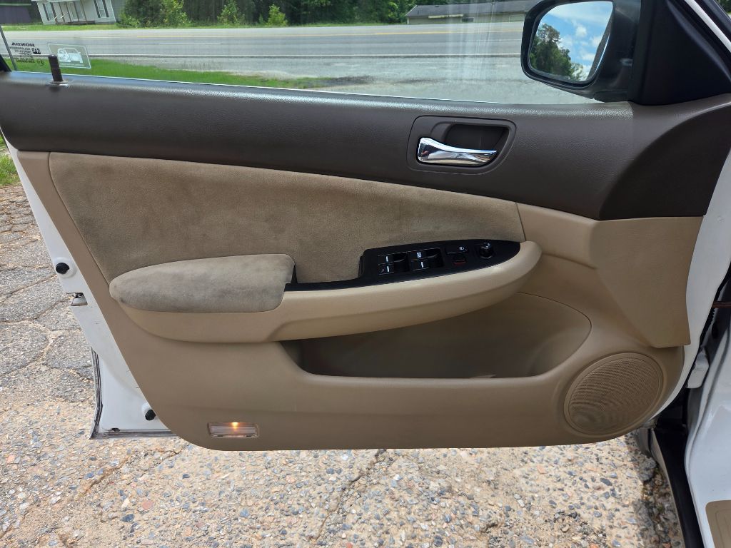 2005 Honda Accord - $3,500