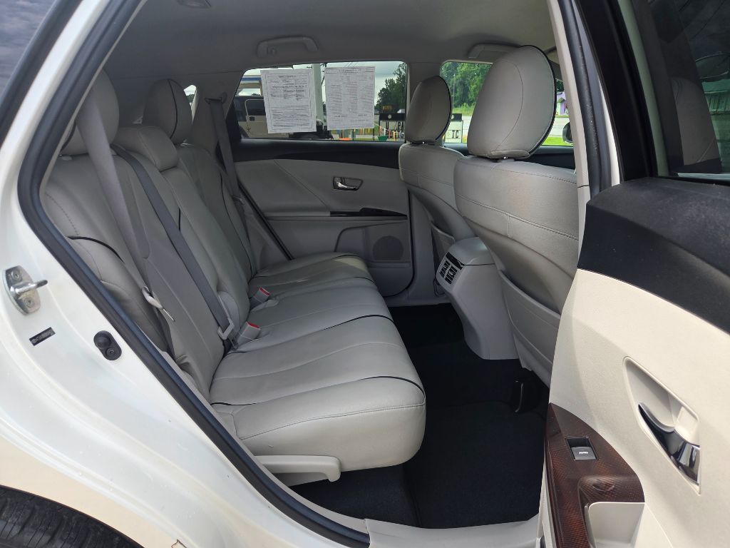 2011 Toyota Venza - $7,900