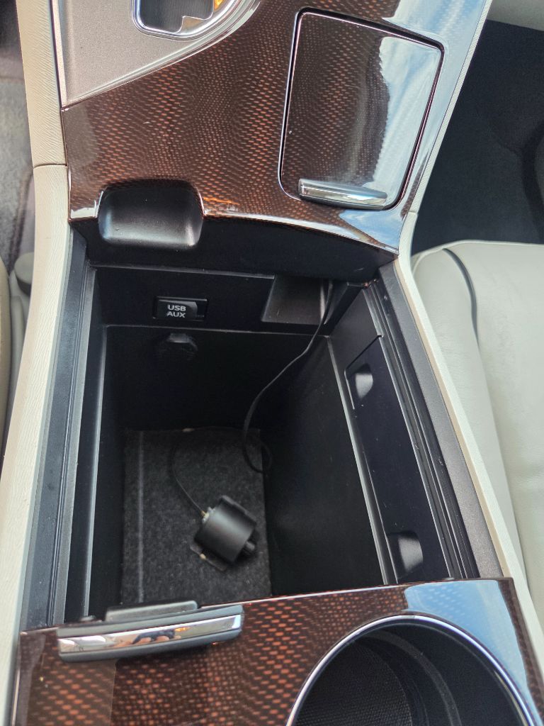 2011 Toyota Venza - $7,900