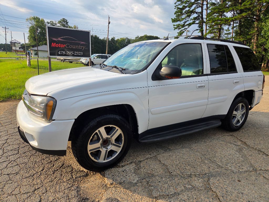 2005 Chevrolet Blazer - $2,900