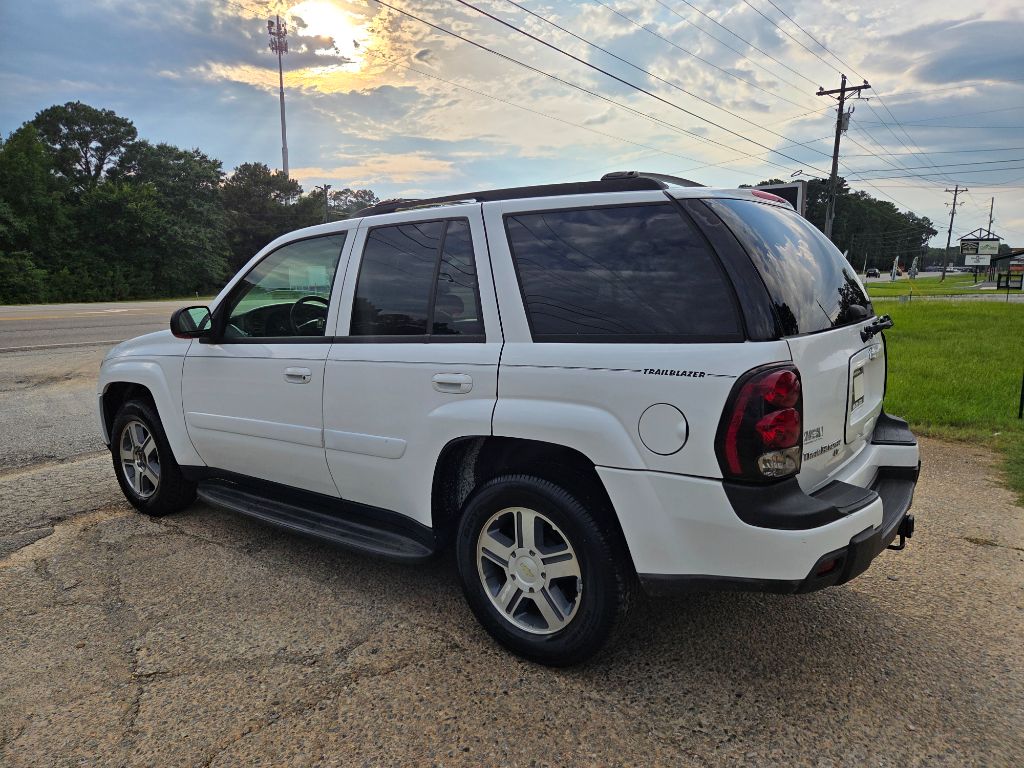 2005 Chevrolet Blazer - $2,900