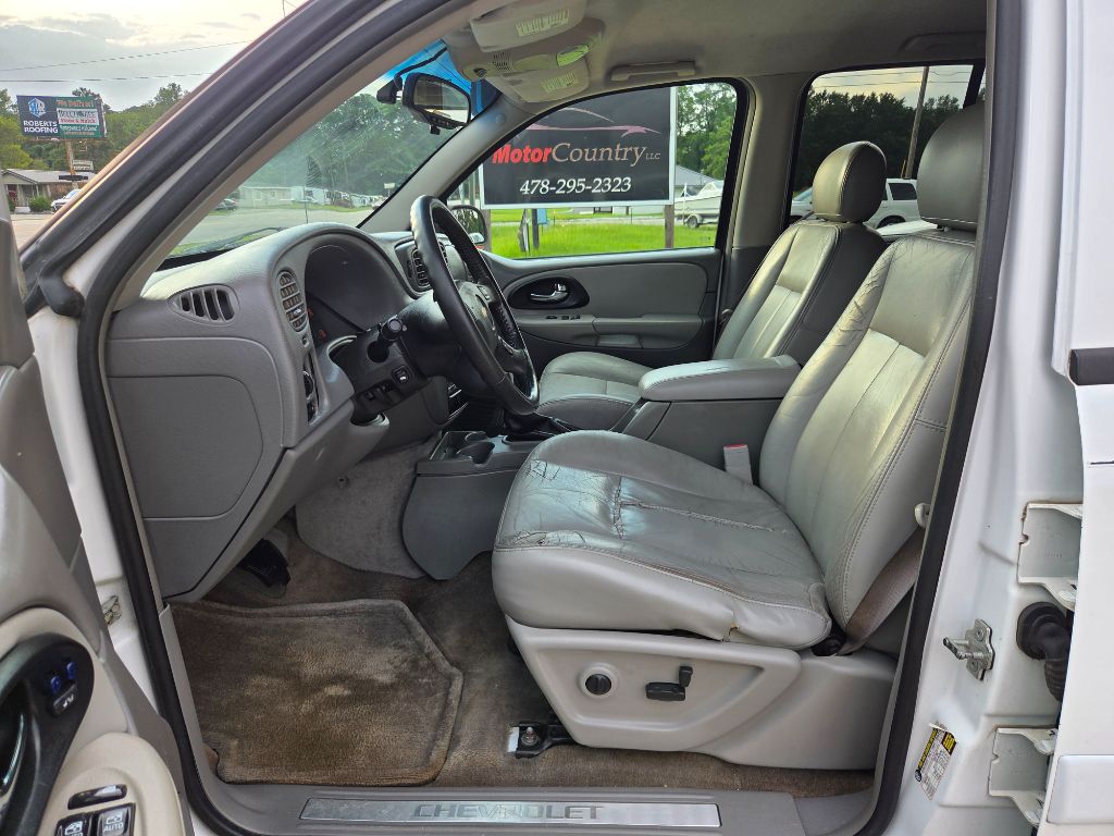 2005 Chevrolet Blazer - $2,900