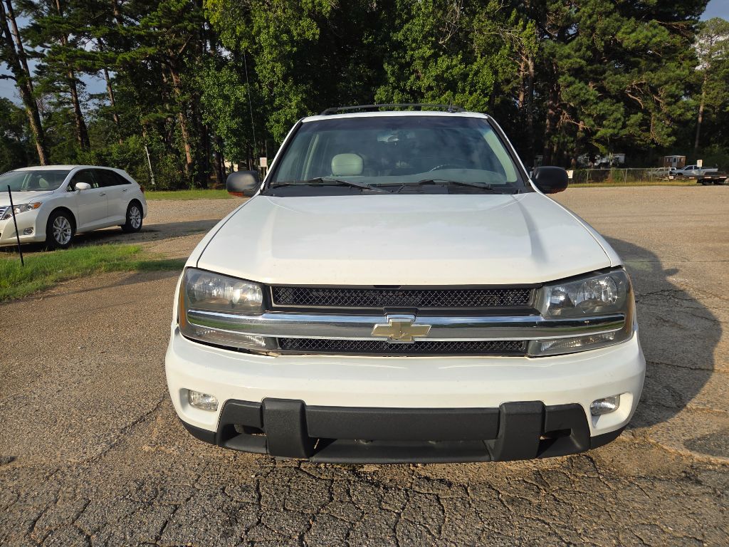 2005 Chevrolet Blazer - $2,900