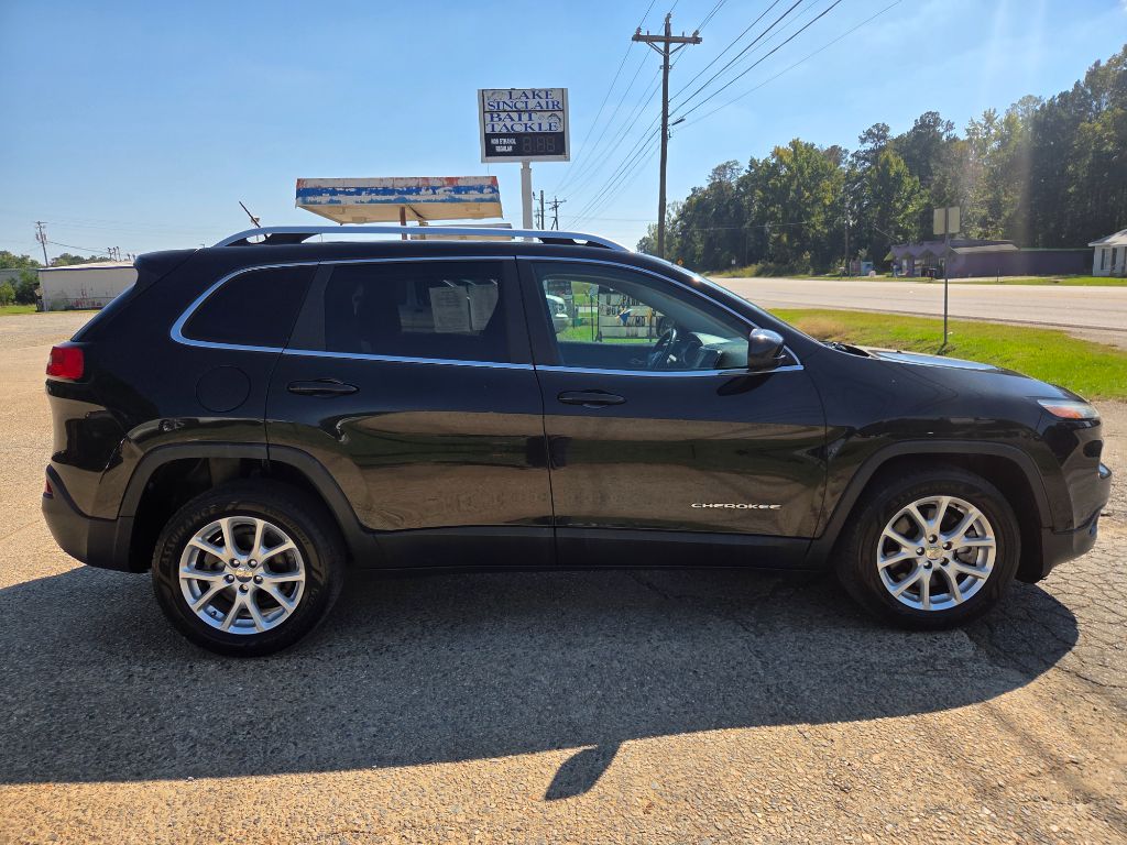 2014 Jeep Cherokee - $5,500