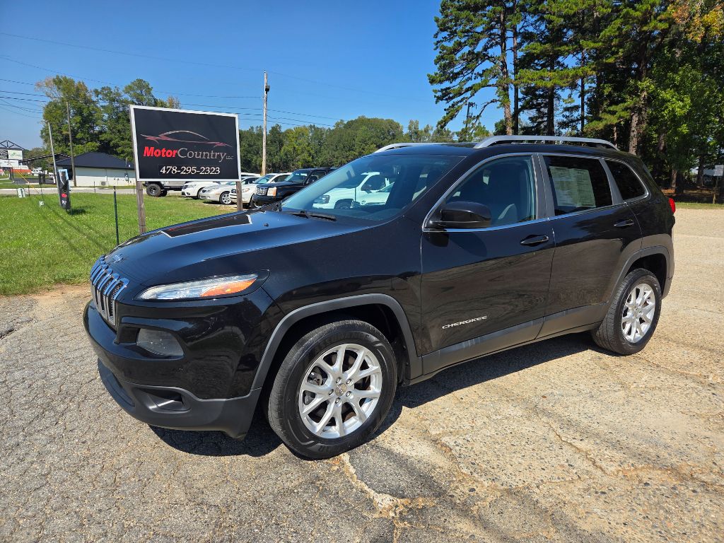 2014 Jeep Cherokee - $5,500