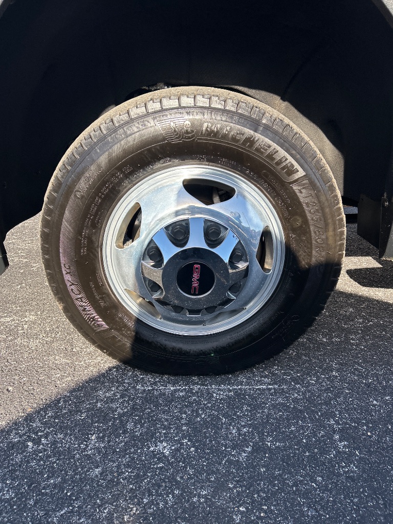 2020 GMC Sierra - $54,998