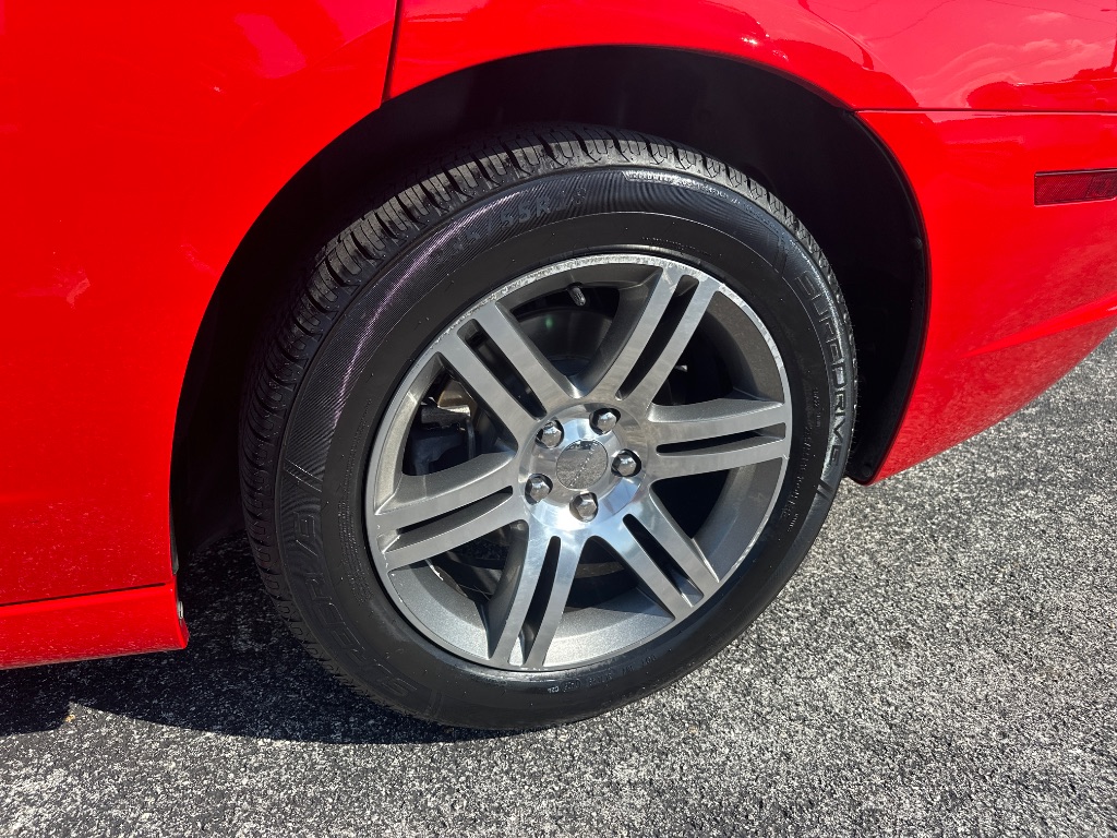 2014 Dodge Charger - $14,998