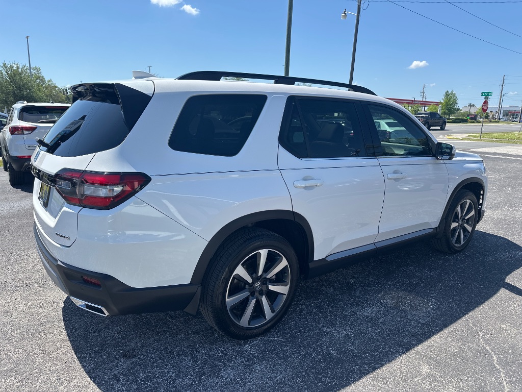 2025 Honda Pilot - $42,998