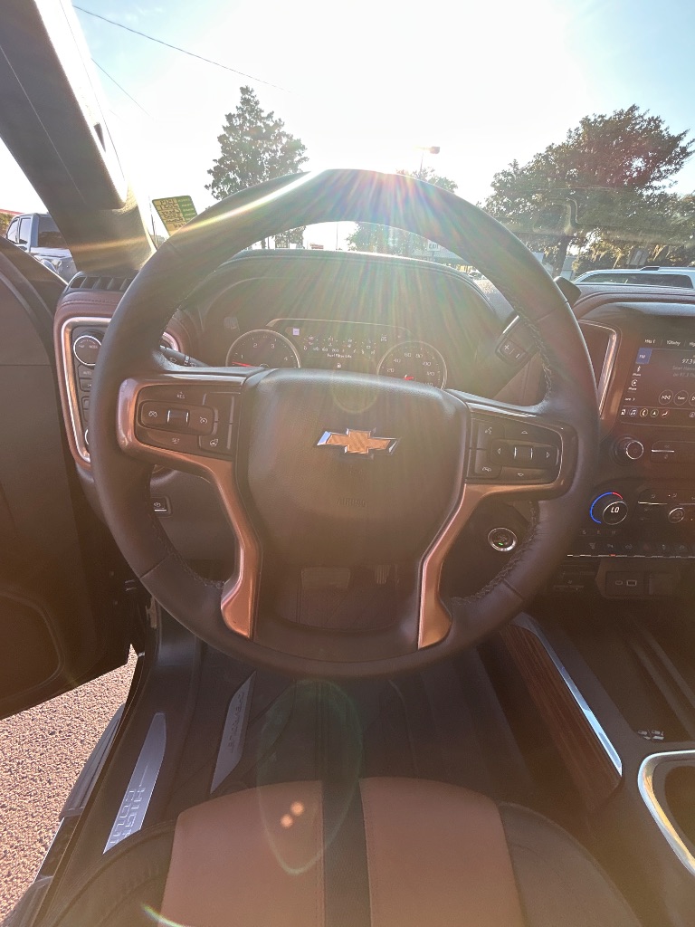 2021 Chevrolet Silverado - $56,998