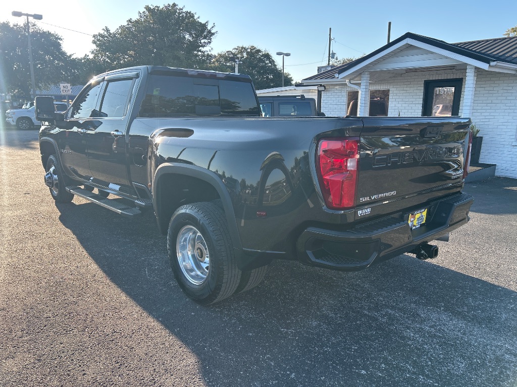2021 Chevrolet Silverado - $56,998
