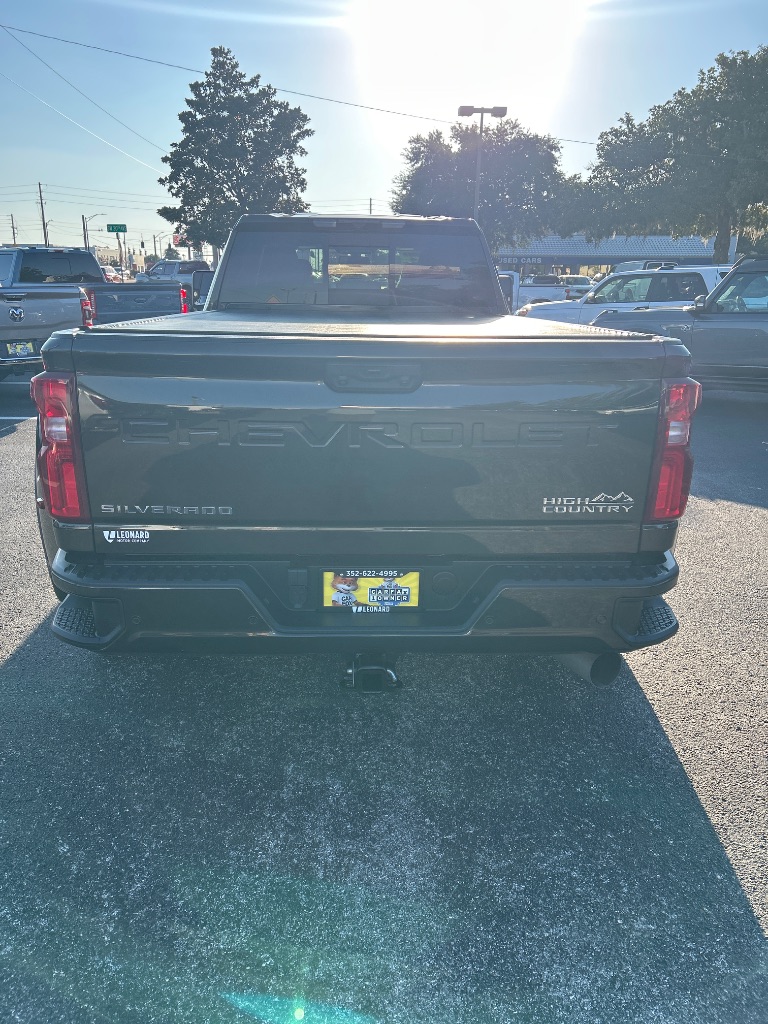 2021 Chevrolet Silverado - $56,998