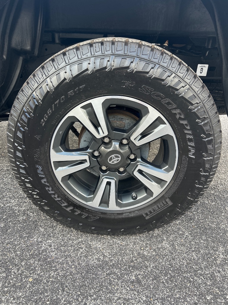 2018 Toyota Tacoma - $27,998