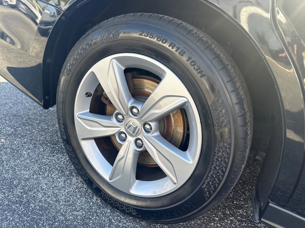 2019 Honda Odyssey - $19,998