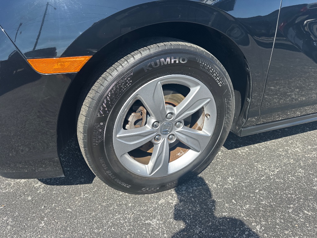 2019 Honda Odyssey - $19,998