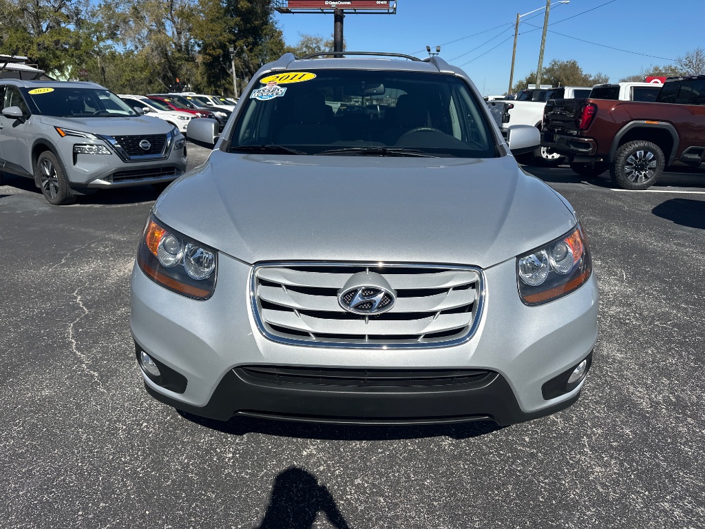 2011 Hyundai Santa Fe - $7,998