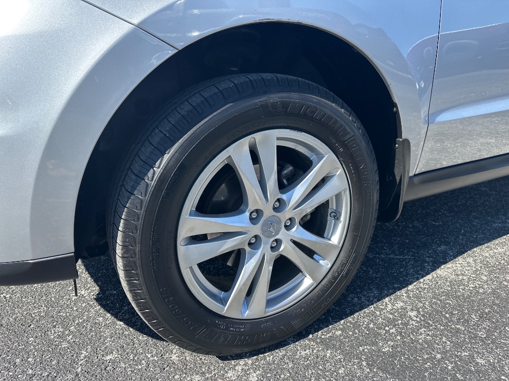 2011 Hyundai Santa Fe - $7,998