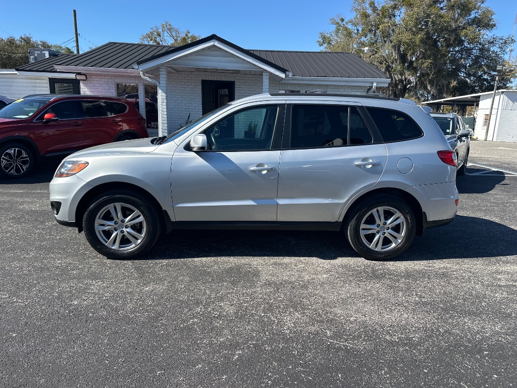 2011 Hyundai Santa Fe - $7,998