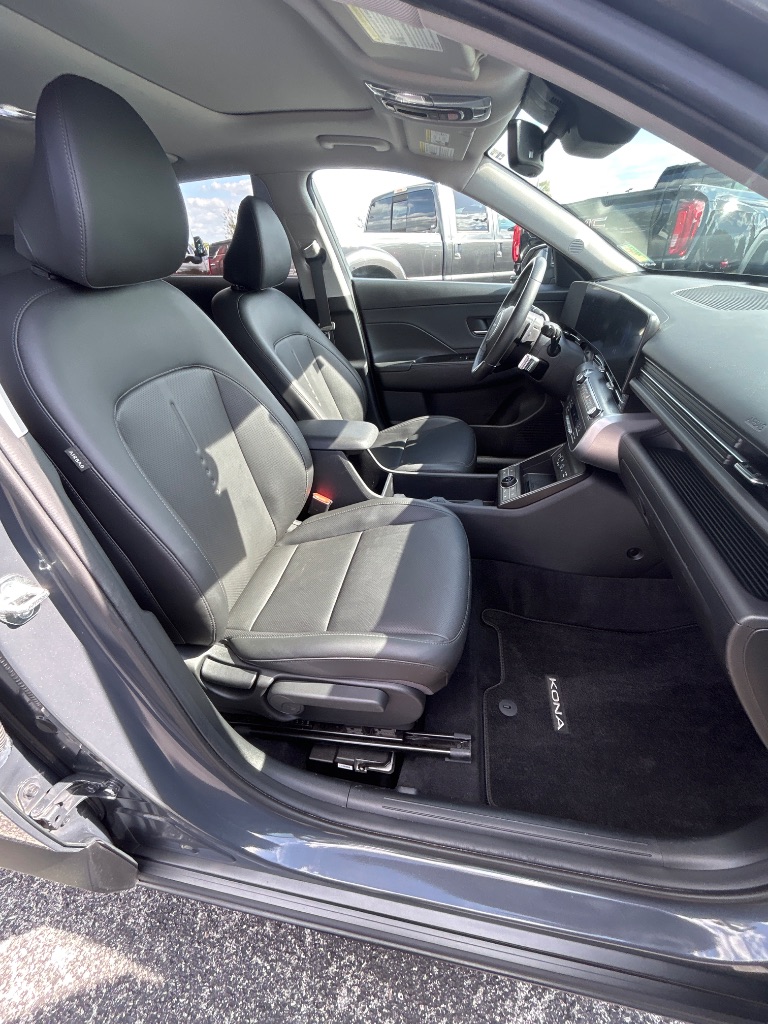 2024 Hyundai Kona - $23,498