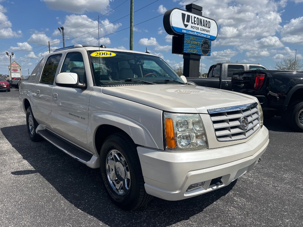 2004 Cadillac Escalade - $13,998