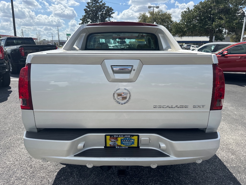 2004 Cadillac Escalade - $13,998