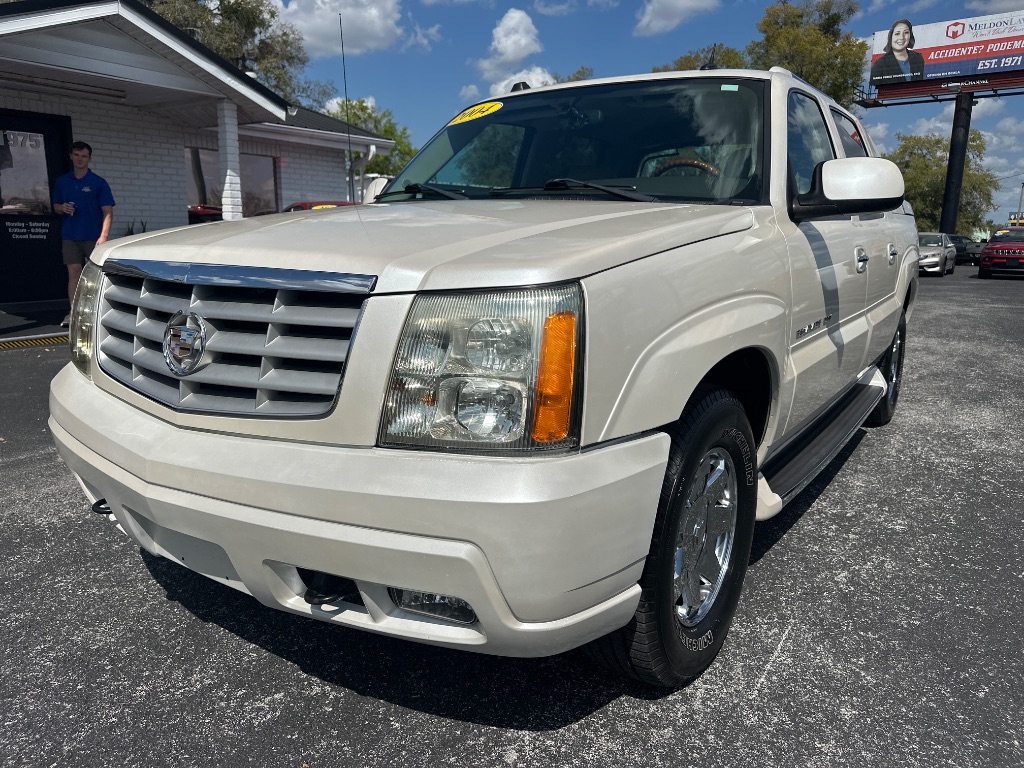 2004 Cadillac Escalade - $13,998