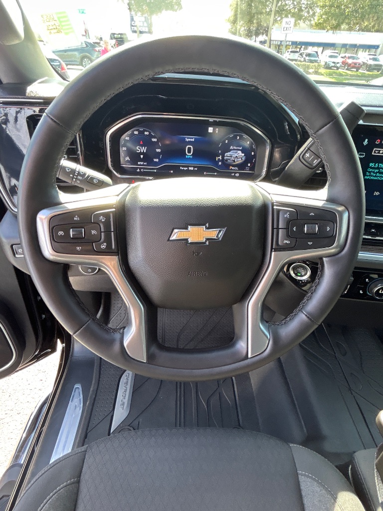 2025 Chevrolet Silverado 1500 - $41,498