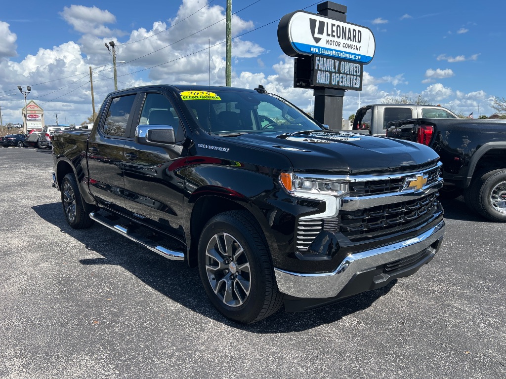 2025 Chevrolet Silverado 1500 - $41,498