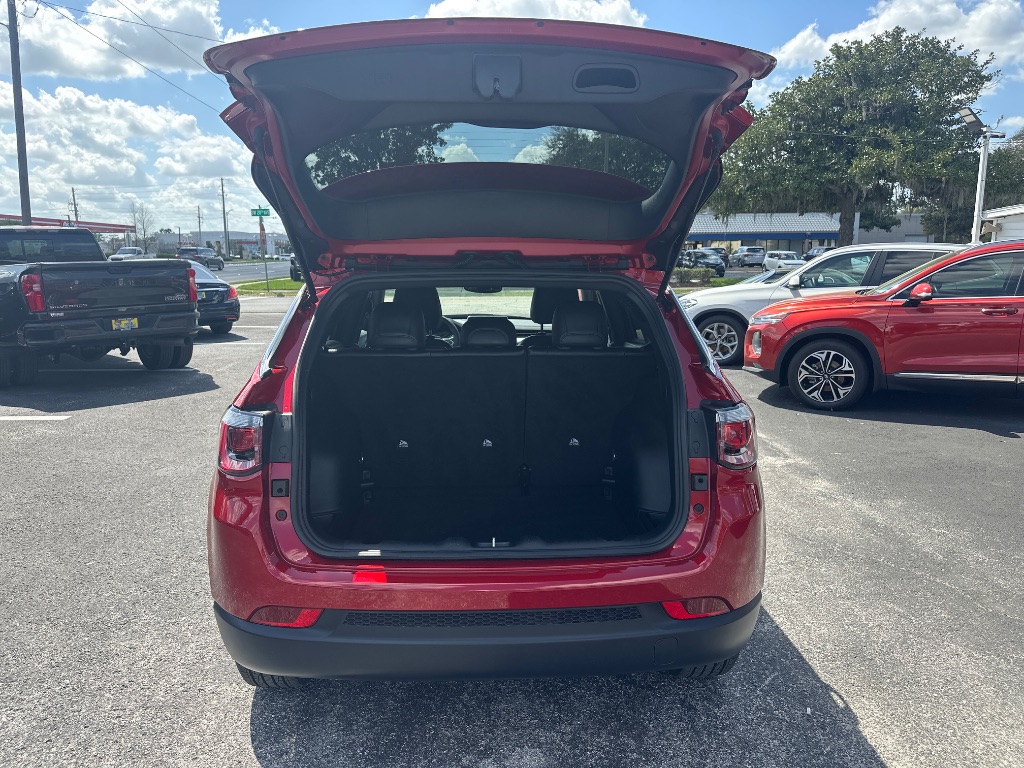 2025 Jeep Compass - $22,998