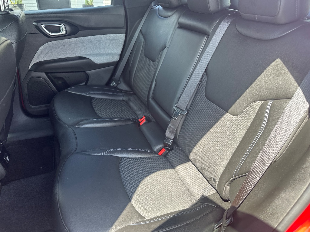 2025 Jeep Compass - $22,998