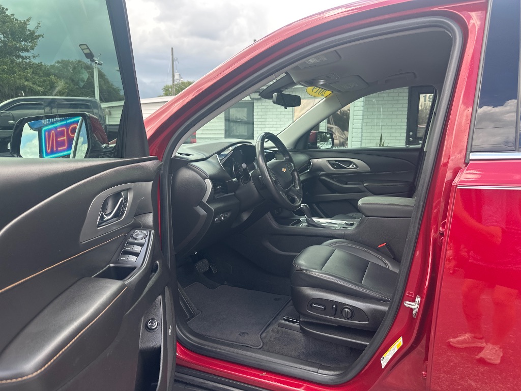 2019 Chevrolet Traverse - $22,998