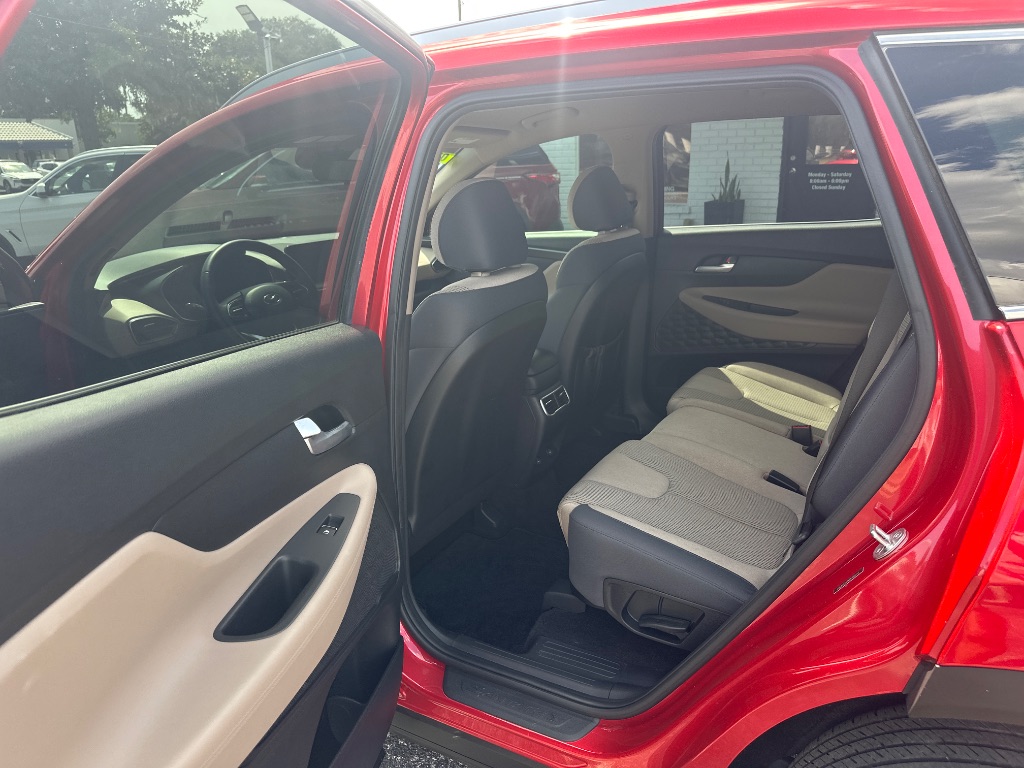 2023 Hyundai Santa Fe - $24,998