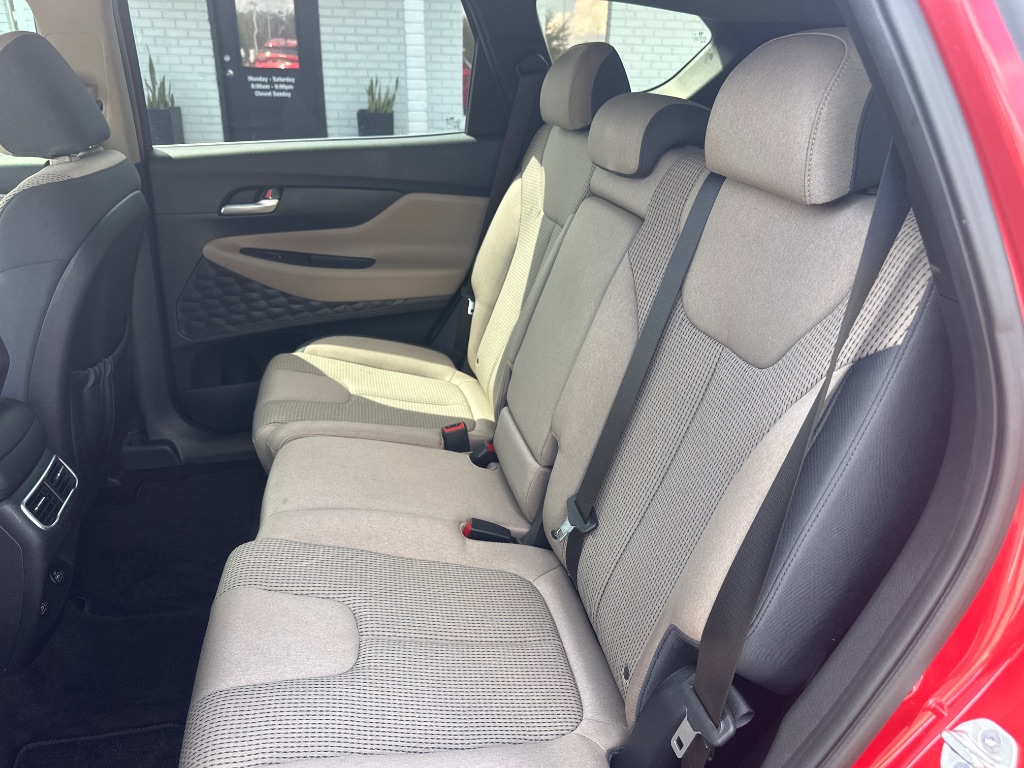 2023 Hyundai Santa Fe - $24,998